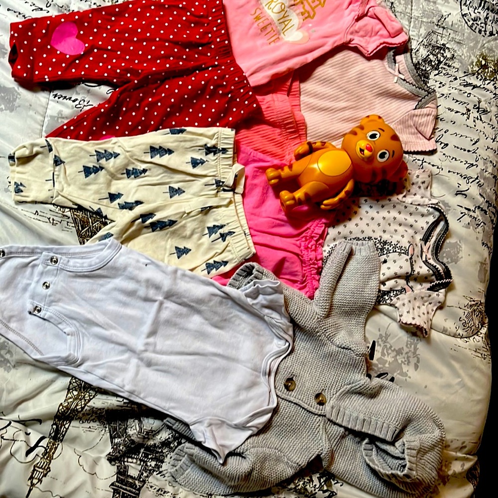 9 pieces new born-3 months bundle